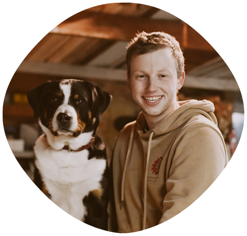 Bild von Christoph und seinem Hund